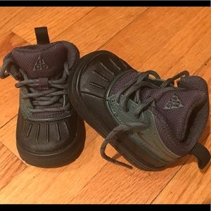 Baby NIKE Woodside ACG boots